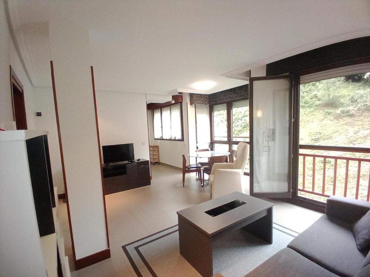 Apartamento Ana Con Garaje Eibar Exterior photo