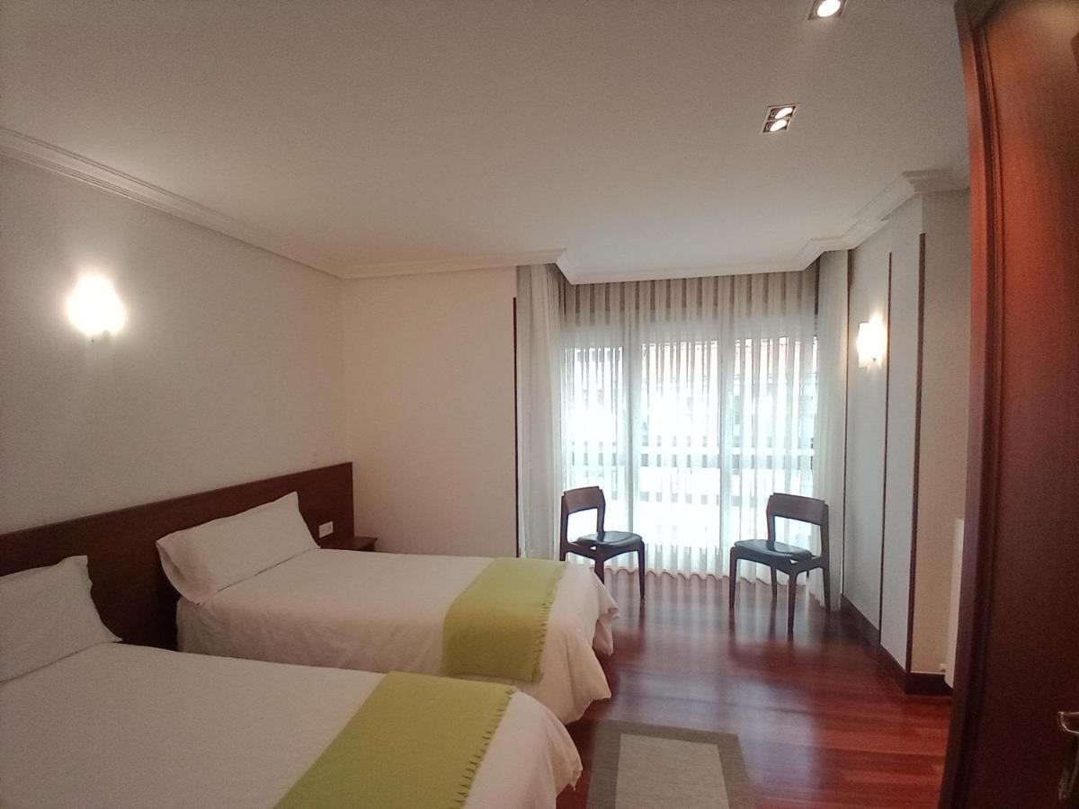 Apartamento Ana Con Garaje Eibar Exterior photo